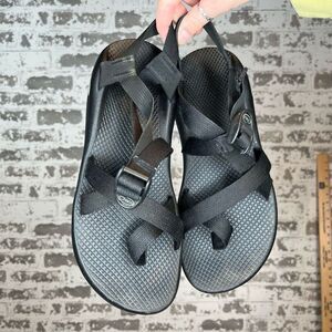 Chaco | Women black rubber sandals with adjustable straps